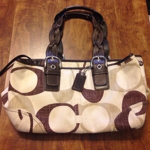 Women's handbag