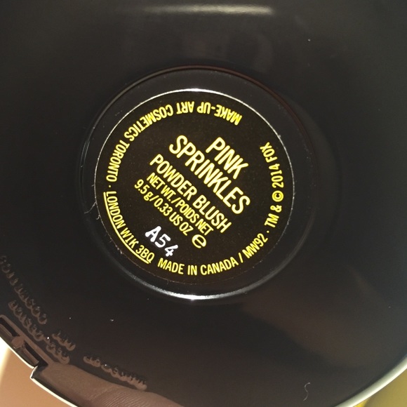 Powder Blush👛 - Picture 3 of 4