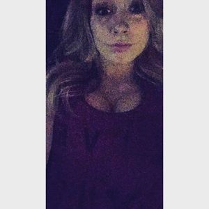Meet your Posher, Lorissa