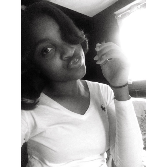 Meet your Posher, Ashlei - Picture 1 of 1