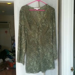 VS medium blouse