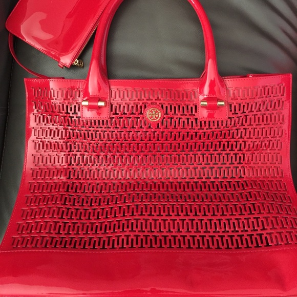SOLD!!! Tory Burch Georgiana Tote.
