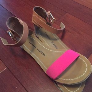 Chinese laundry neon pink sandals