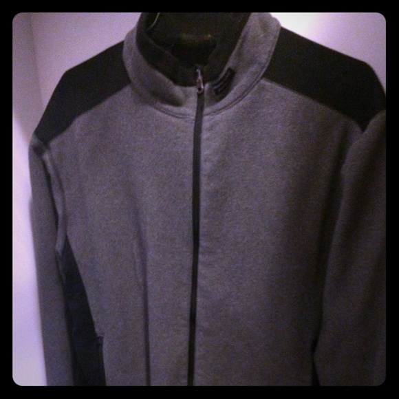 Men's Eddie Bauer zip up ON HOLD
