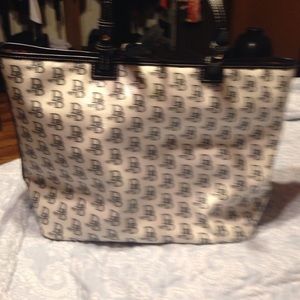 DB black and white large tote bag  150,00