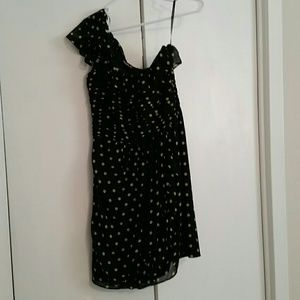One shoulder dress