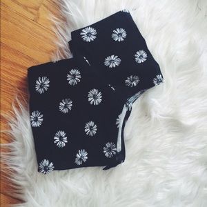 Daisy Crop Top