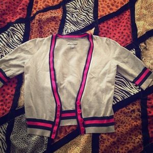 *SOLD ELSEWHERE* BNWOT Delias "crop" cardigan