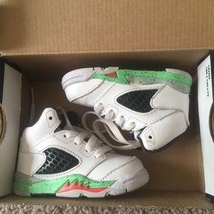 3c Jordan 5's