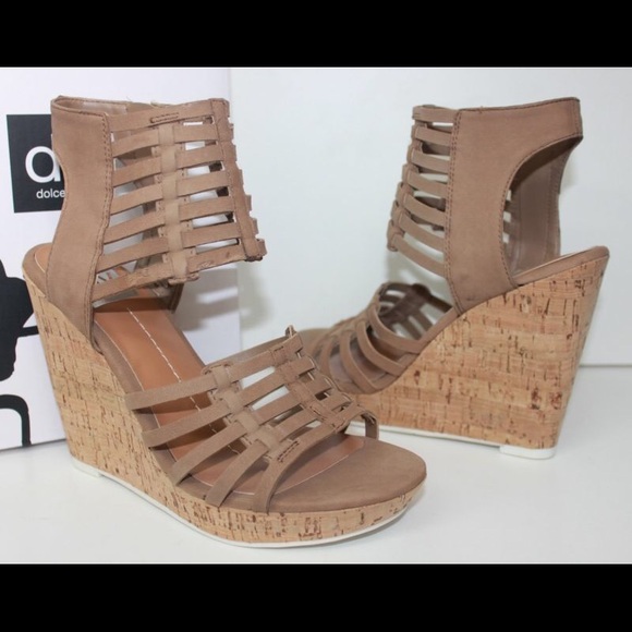 💕HOST PICK Dolce Vita cork tan wedges WITH BOX