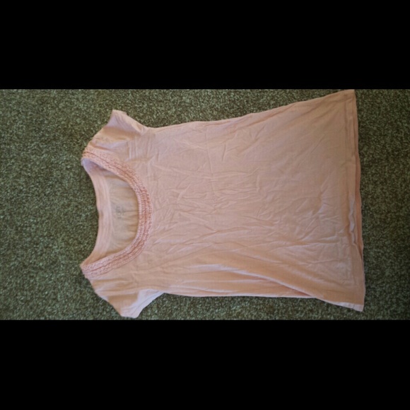 Pink tee - Picture 1 of 3