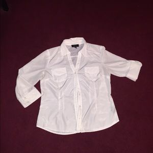 Beautiful NWOT White button up blouse