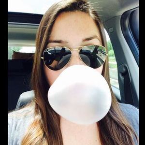 Meet your Posher, Allie