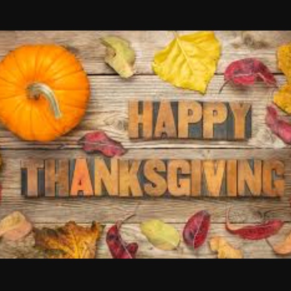 Meet your Posher, She Runs It - Picture 2 of 6