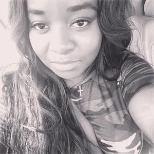 Meet your Posher, Johniesha