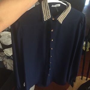 Pearl collard button down