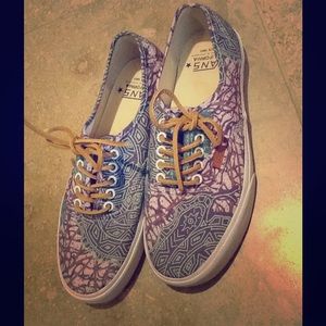 California vans woman's 9.5