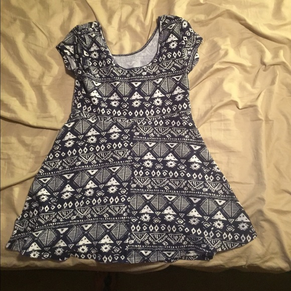 Tribal dress size L