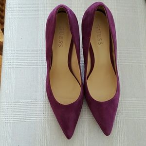 NWOT Guess Purple Suede Pumps