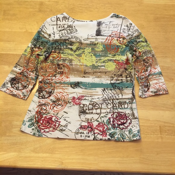 Top - Picture 2 of 3