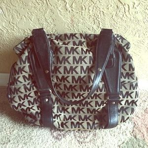 Big Michael Kors Purse