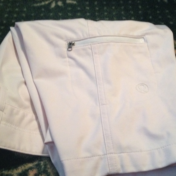 Lululemon Bermuda shorts