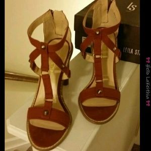 Brown sandal *FINAL PRICE*