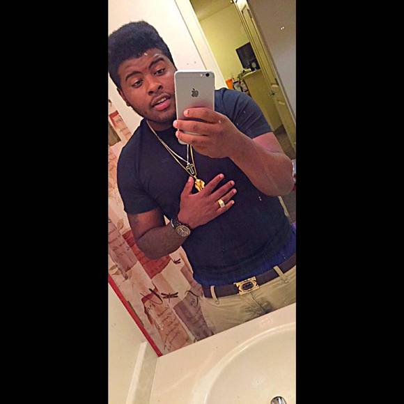 Meet your Posher, Omar - Picture 1 of 1