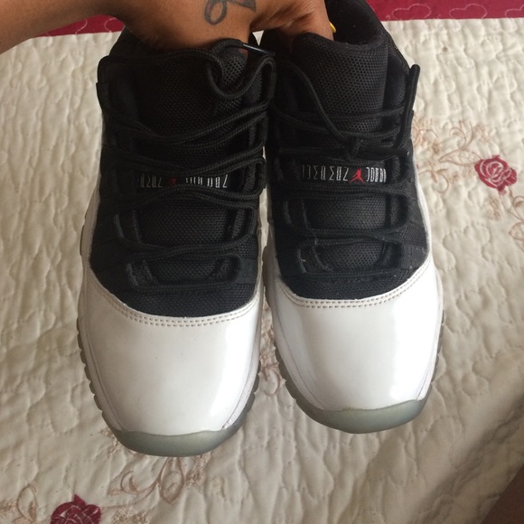 Jordan 11 patten white leather and black