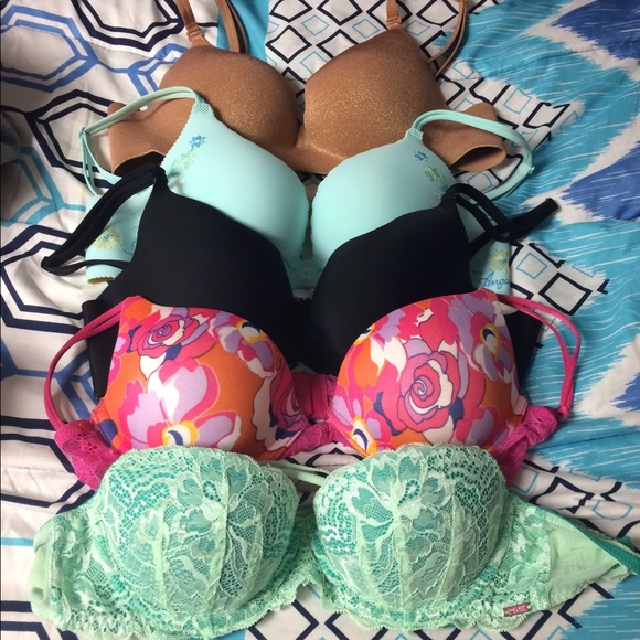 Victoria's Secret Bra Bundle