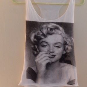 Marilyn Monroe tank top