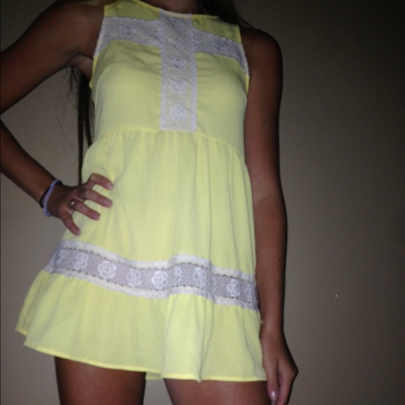 SMALL finn&clover Dress