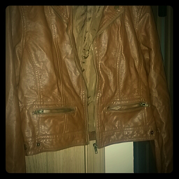 Jacket - Picture 1 of 2