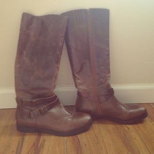 Matisse leather boots