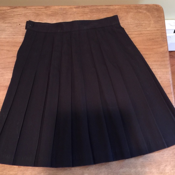 Skirt - Picture 2 of 2