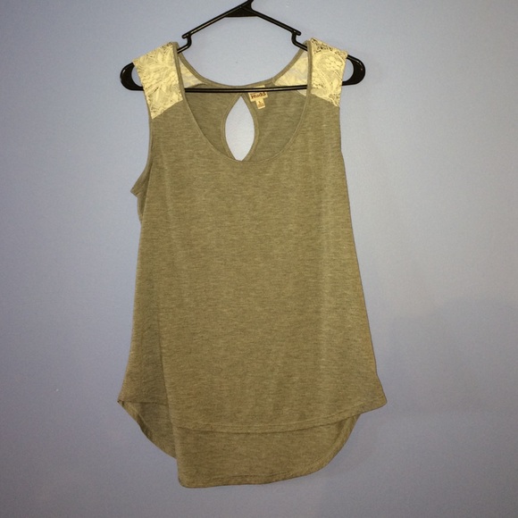 Grey tank top