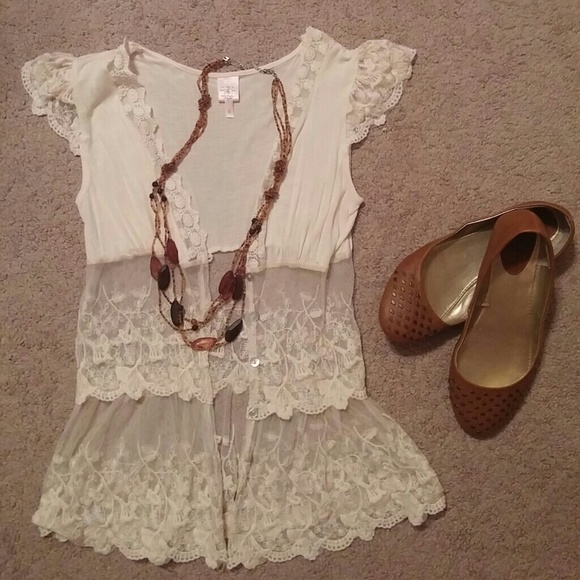 Lacey top