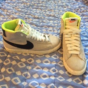 Grey Nike Blazers 🙌