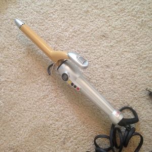 CHI air curler! Like New!