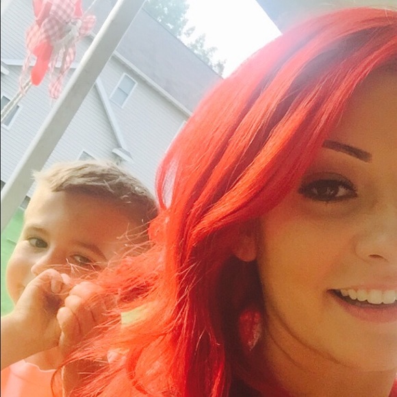 Meet your Posher, Adriane - Picture 1 of 1