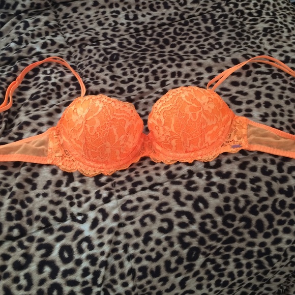 VS orange bra !