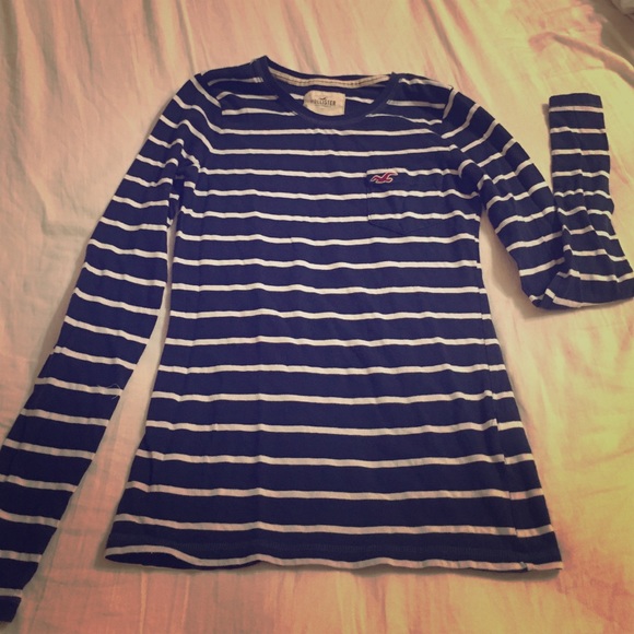 Navy blue Hollister long sleeve shirt