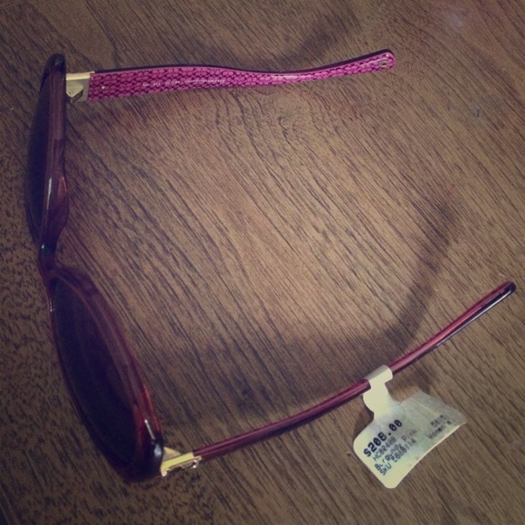 Coach sunglasses - Picture 1 of 2