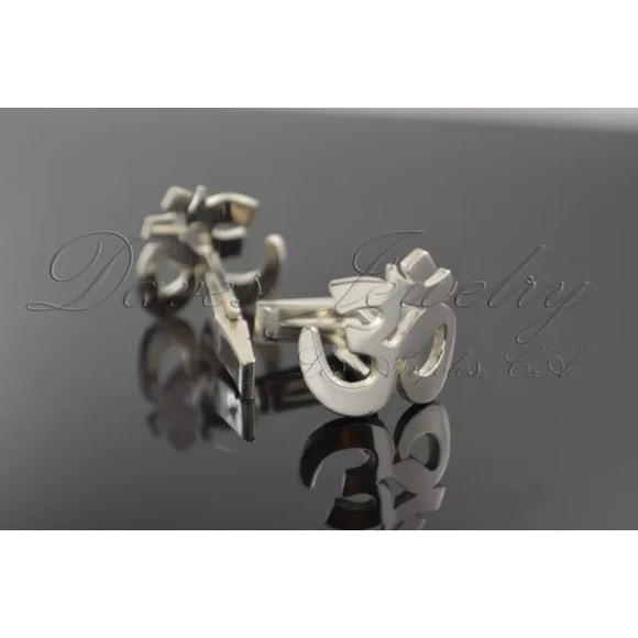 Hand made Jewelry - Om Aum Yoga Symbol Cufflinks SS.925