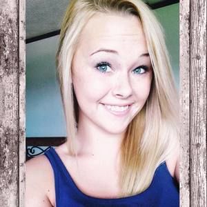 Meet your Posher, Brenna