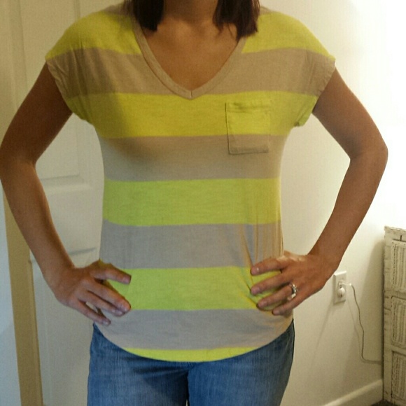 Old Navy striped t-shirt - Picture 1 of 2