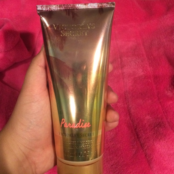 Victoria's Secret paradise lotion