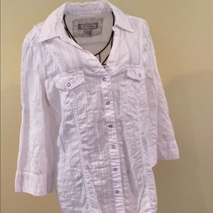 Top - 3/4 length sleeve, white top