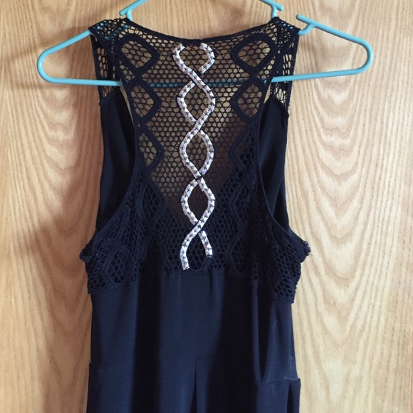 Dress - Picture 4 of 4