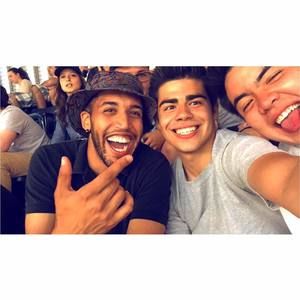 Meet your Posher, Rafael